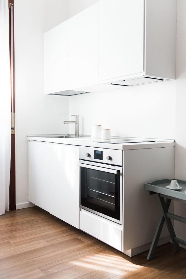 Starhost - Golden Apartments Салерно Екстериор снимка